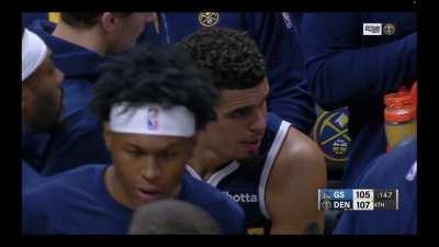 [Highlight] Steph Curry with the BLATANT illegal screen to get Klay Thompson free on a curl