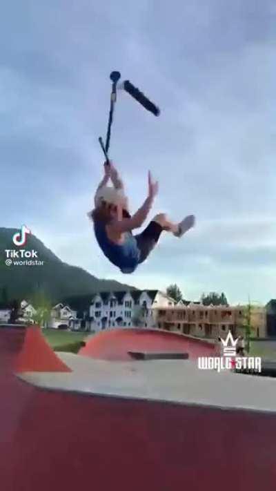 Fresh shrimp being served at the park