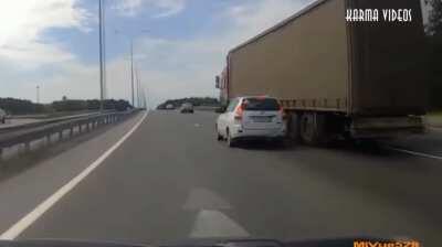 Я поворачиваю здесь, всем удачи!