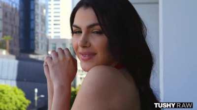 Valentina Nappi - Perfect Dime