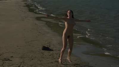 Luisa Ranieri - Eros (IT2004) (1/2) - dancing like nobody's watching