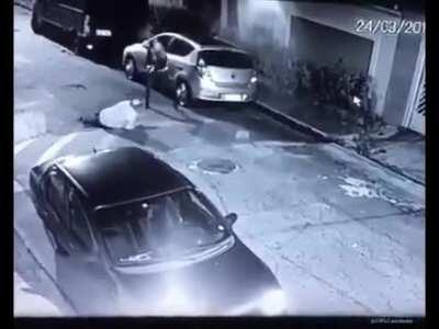 Вы не подскажете, как в морг проехать?