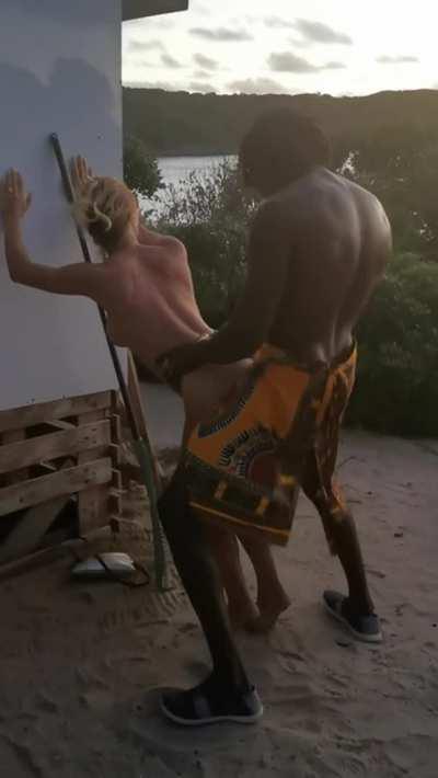 Milf got vaccinated and is ready for bbc on vacation