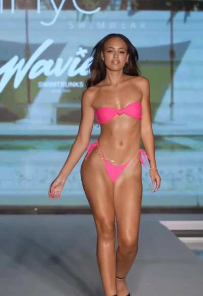 Gigi Gonzalez - Tinye Swimwear, Miami Swim Week 2023