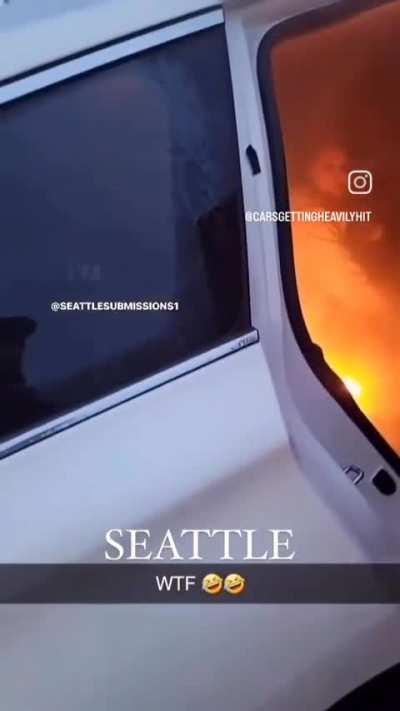 Woman burns her purse inside vehicle because she's cold 