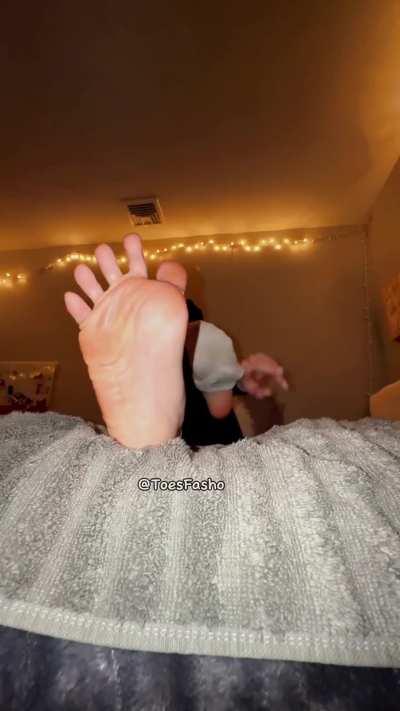 Never knew how much I liked to oil my soles untill I tried it myself