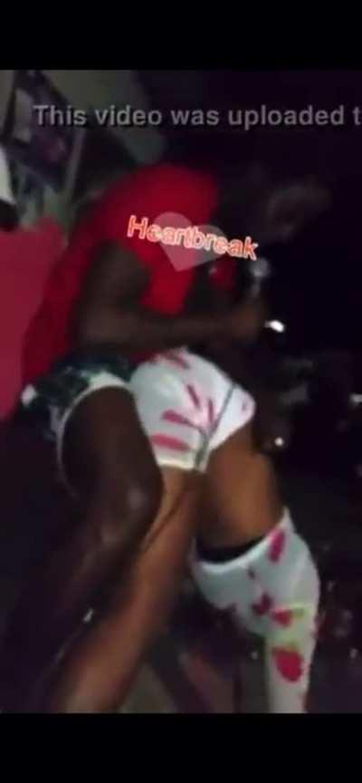 Bobble my way into that 🐱