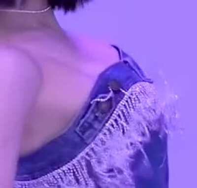 Time for another unfairly easy guess who...