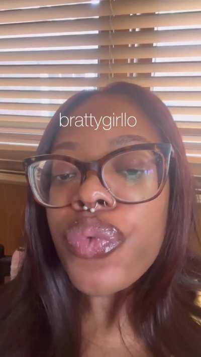 you kissing me when its stinky