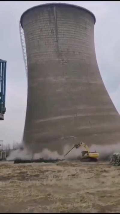 I hope that excavator driver has an extra pair of undies.