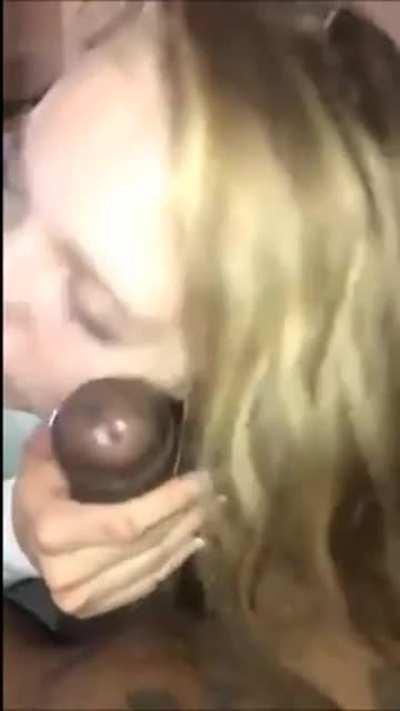 ATTENTION ALL WHITE MEN🛑 THIS IS WHAT YOUR GIRLFRIEND AND DAUGHTER'S ARE DOING WHILE YOUR AT WORK 🍆🍫❄️🐰