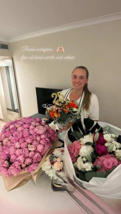 Happy birthday incredible Elena Rybakina! 🎂 🐠 🎾 🇰🇿✌️😊