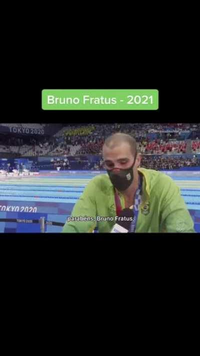 Bruno Fratus tá felizão.