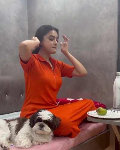 Keerthy Suresh new gif video 😍 😘