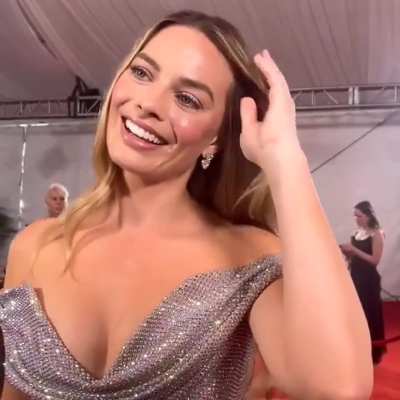 Margot robbie