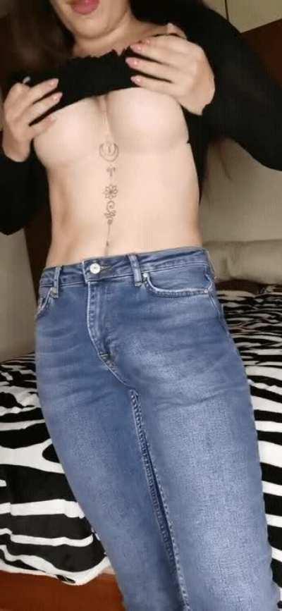 what if ur new roomate is packing