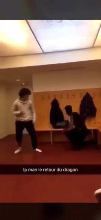 This man out here lagging irl