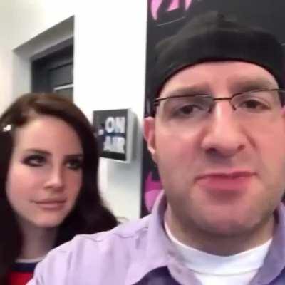 i know this video’s been shared several times but i literally can’t stop laughing at it