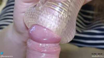 Teasing a shiny spongy head like this is one of my favorite things to do !