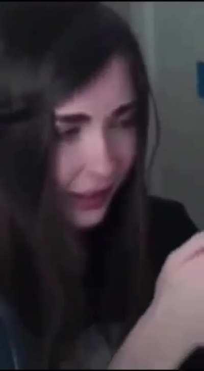 How common people sneeze and how I sneeze