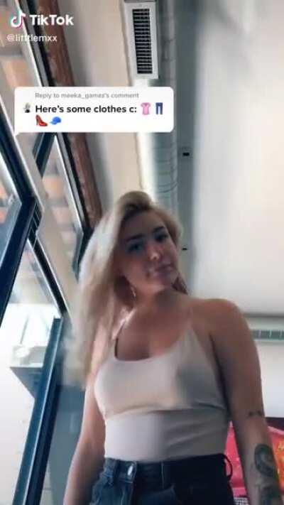 @litttlemxx #pokies #hardnipples