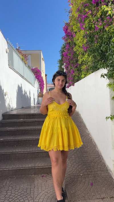 Dared to flash my tits in Italy!