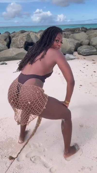 Throw waist @ xcamster