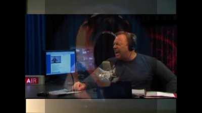 AaaaaaAaaAaaaaalex Jones Refuses