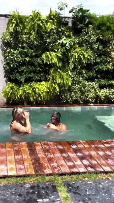 Vivi Winkler and her booty