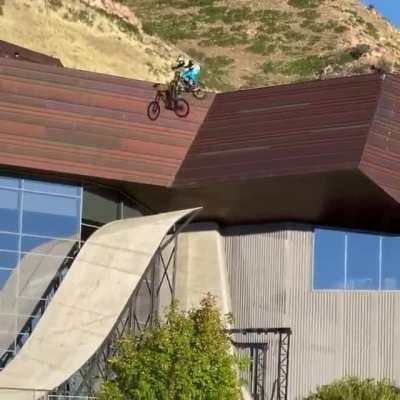 Gravity, what could go wrong?