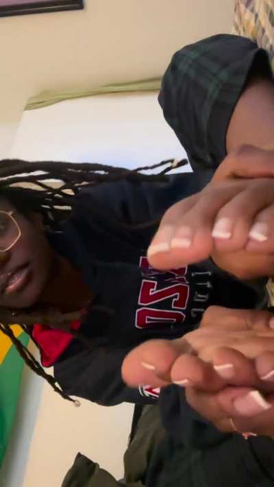 Do my feet excite you?