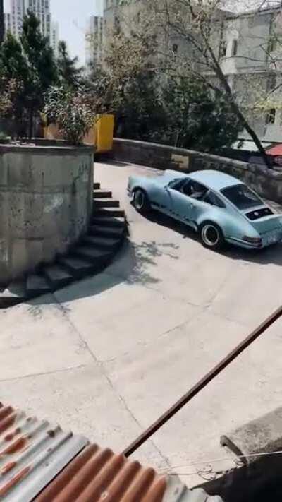 HMRB while I leave this parking garage