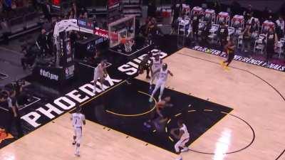 [Highlight] Booker with the insane pass to Ayton for the slam.