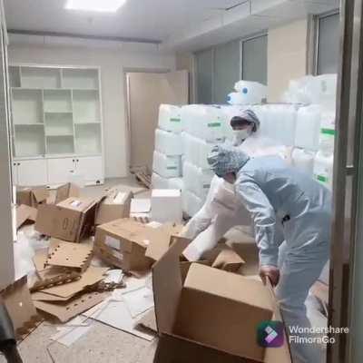 To pick up a heavy bag