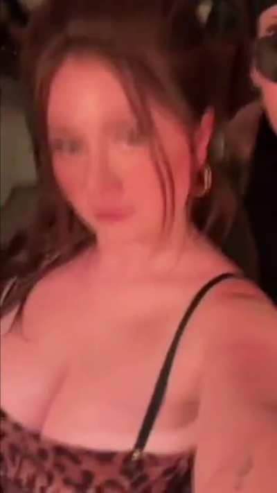 Slowed down a few clips from her latest tiktoks