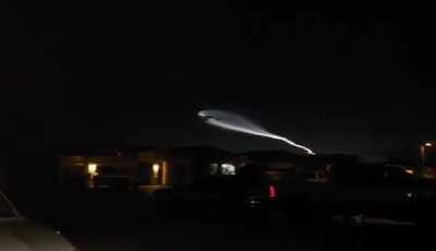 The southern sky over Arizona -- I don't know what it actually is but this appeared tonight. Quite a sight!