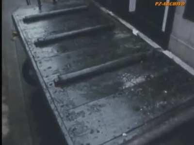 Montoneros roban cadaver de Aramburu - Buenos Aires 1974