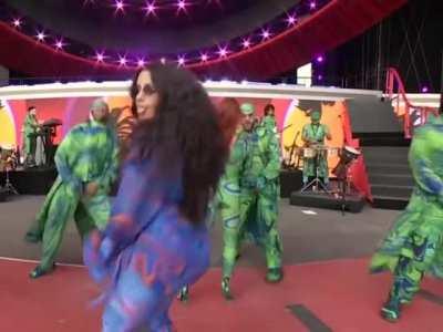 Camila Cabello twerking her now even fatter ass.