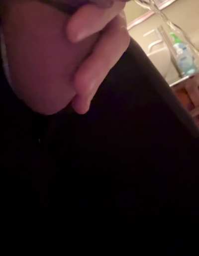 Long cold Friday piss 