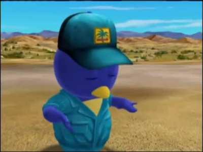 It's a box of *hm_explosion.wav*