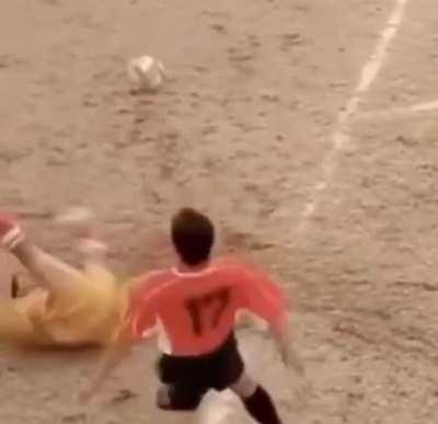 When you forget that you’re playing football not rocket league