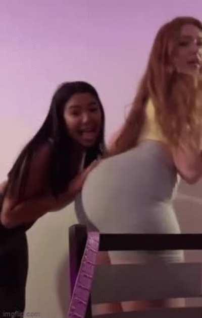 Kasey Donahue 🤪🍑 Ass Worship