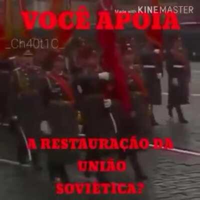 GLÓRIA AO COMUNISMO