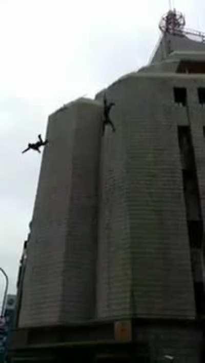 I love to see special forces in action