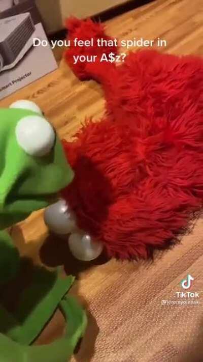 Elmo??????
