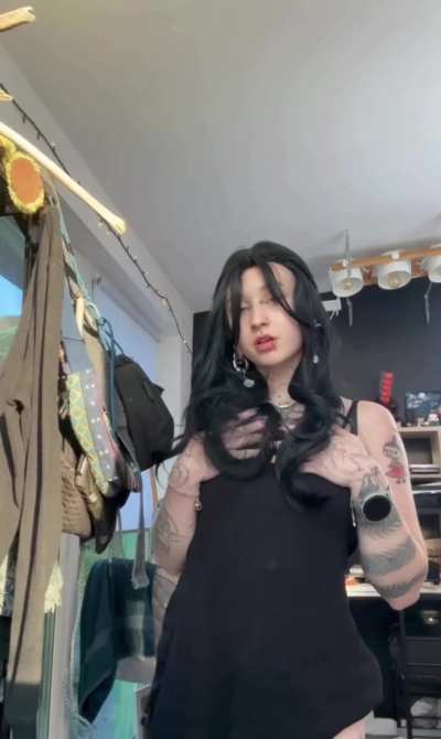 Dressed vs Undressed