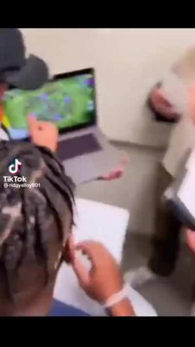 con silla y todo 😎