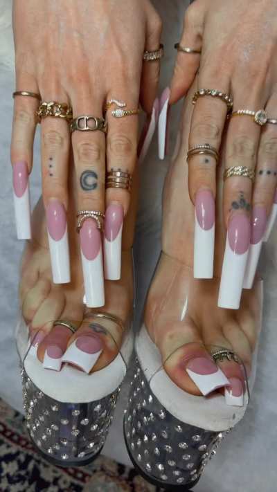 Any love for XXXL square French nails of Spicytattoodoll with matching toe nails?