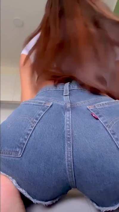 A better view of my shorts 