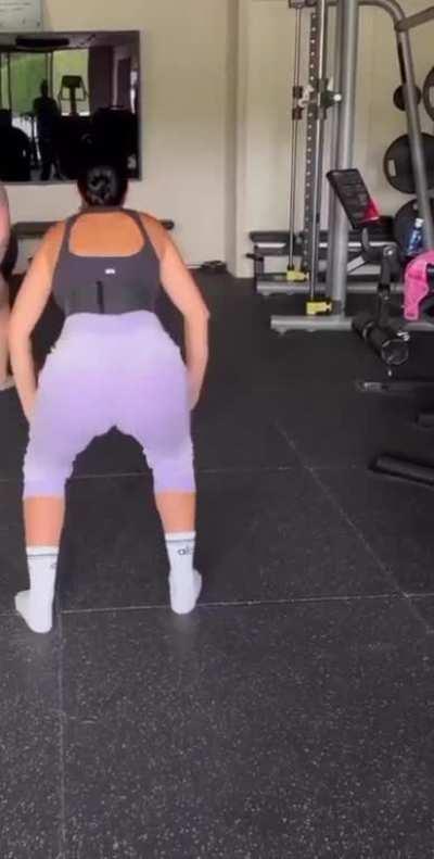 New twerk video, hopefully Georgina will be dancing in a bikini soon We want to see how her big 🍑 moves